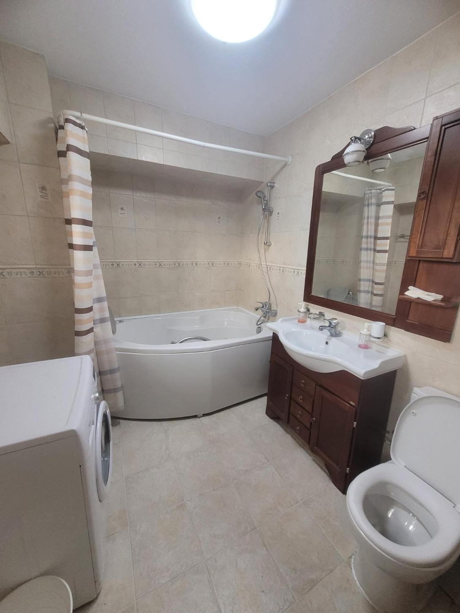 Ultracentral Bucharest Apartment ภายนอก รูปภาพ